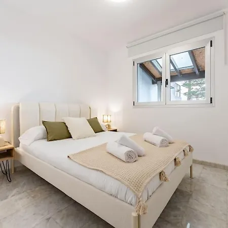 Holiday home Exclusive With Sea View Near Center