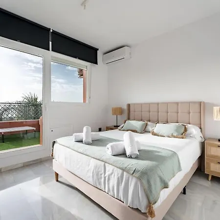 Exclusive With Sea View Near Center Holiday home