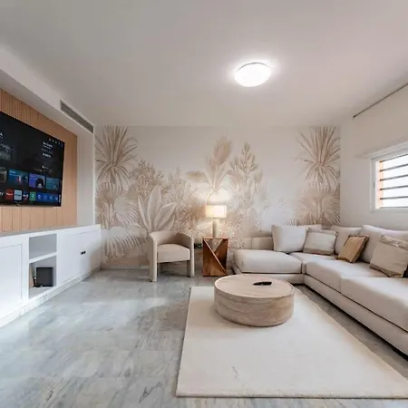 Exclusive With Sea View Near Center Holiday home